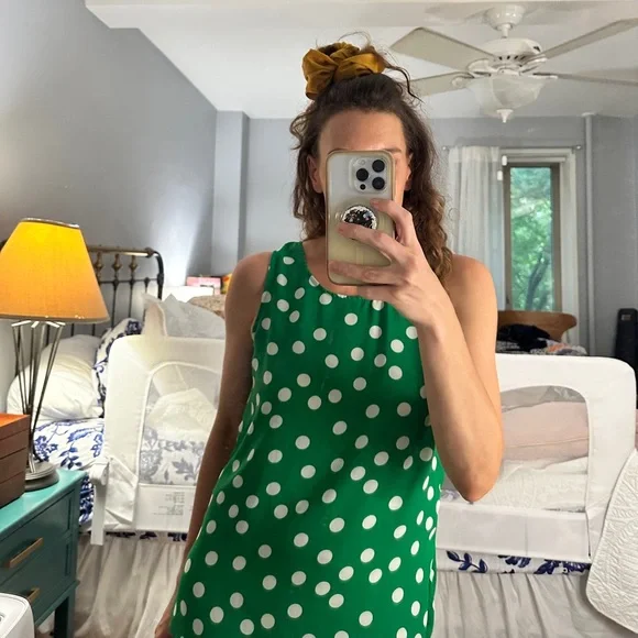 Green and White Polka Dot Summer Top - Picture 2 of 5